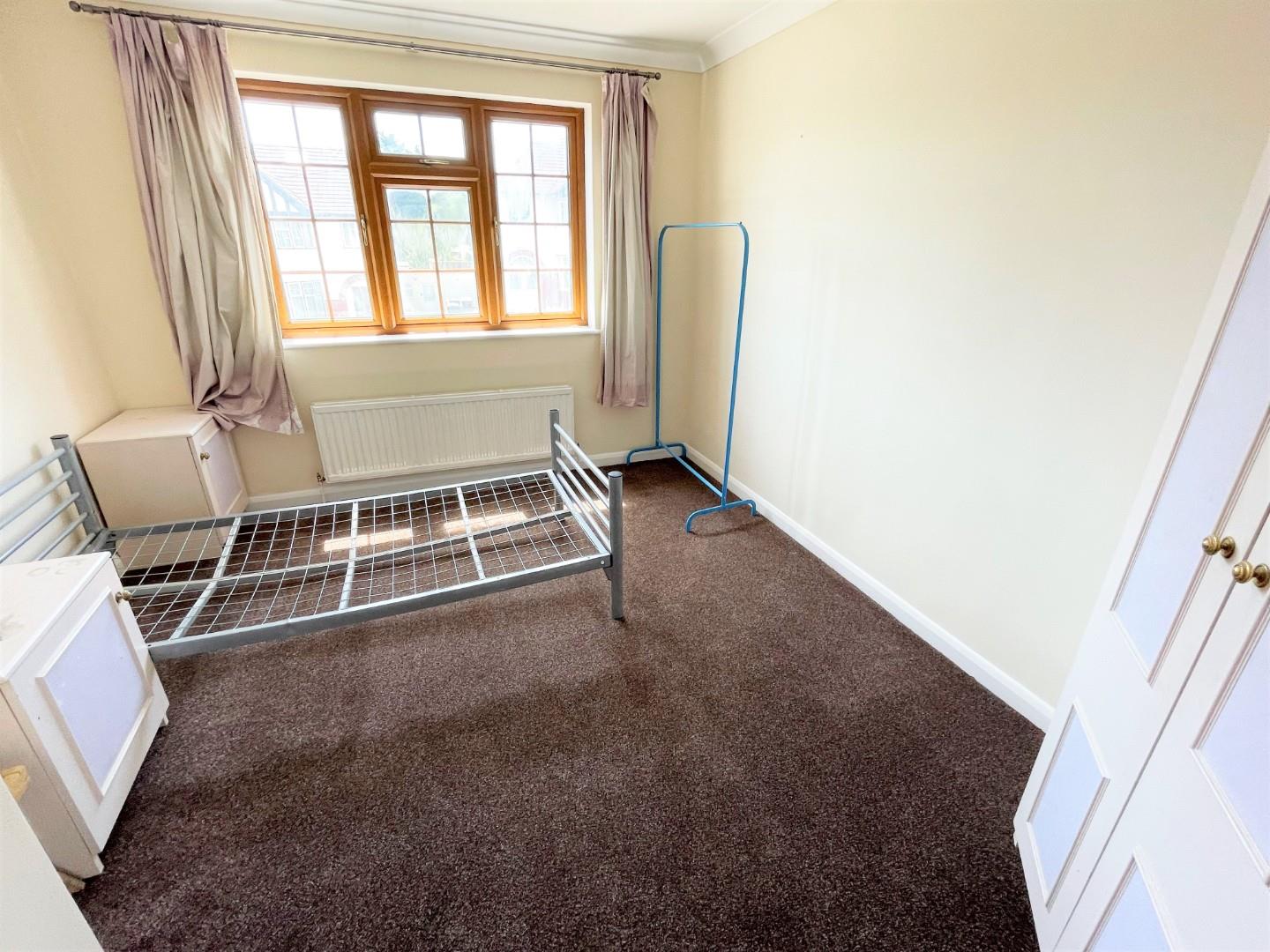 Highview Gardens, Edgware